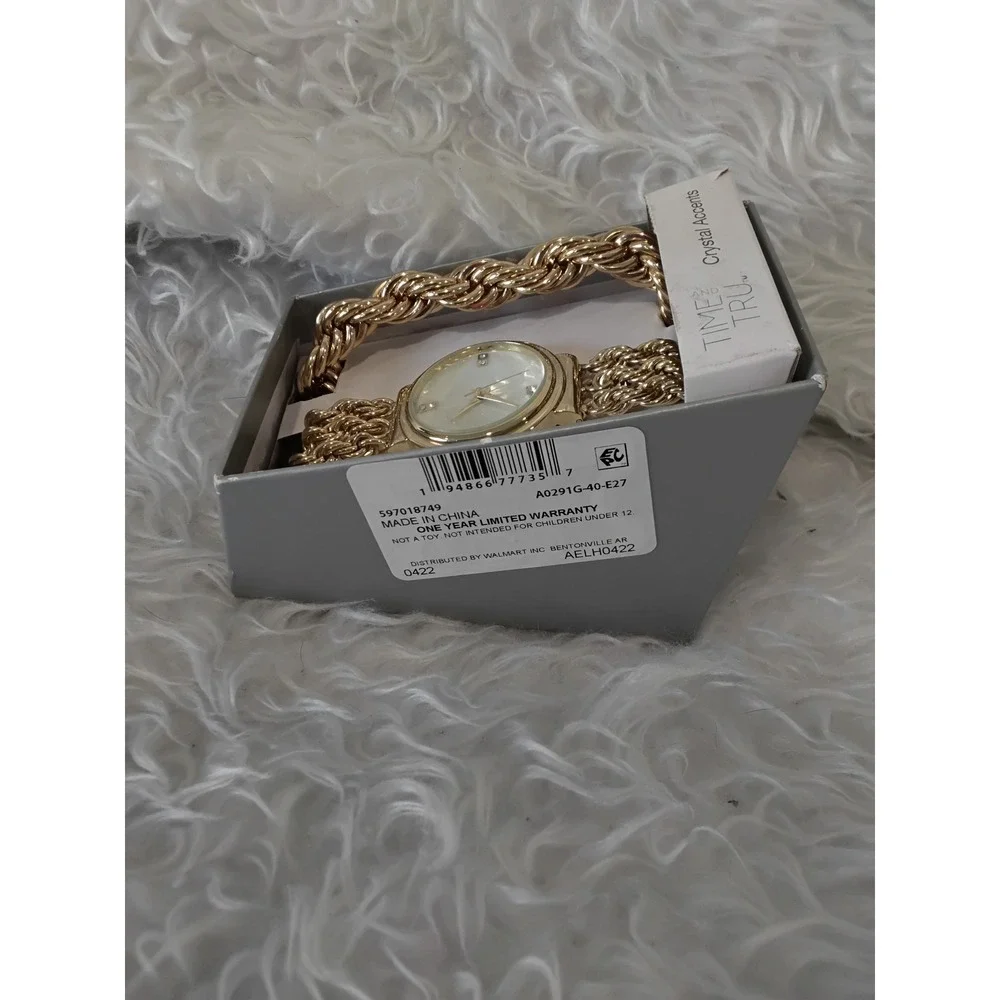 Time and Tru Women Gold Tone Crystal‎ Accent Watch Bracelet Set